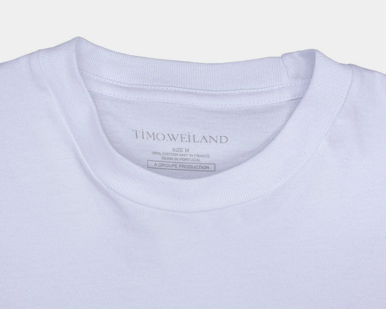 White Short Sleeve T-shirt (Sale Sizes S & XL Only)