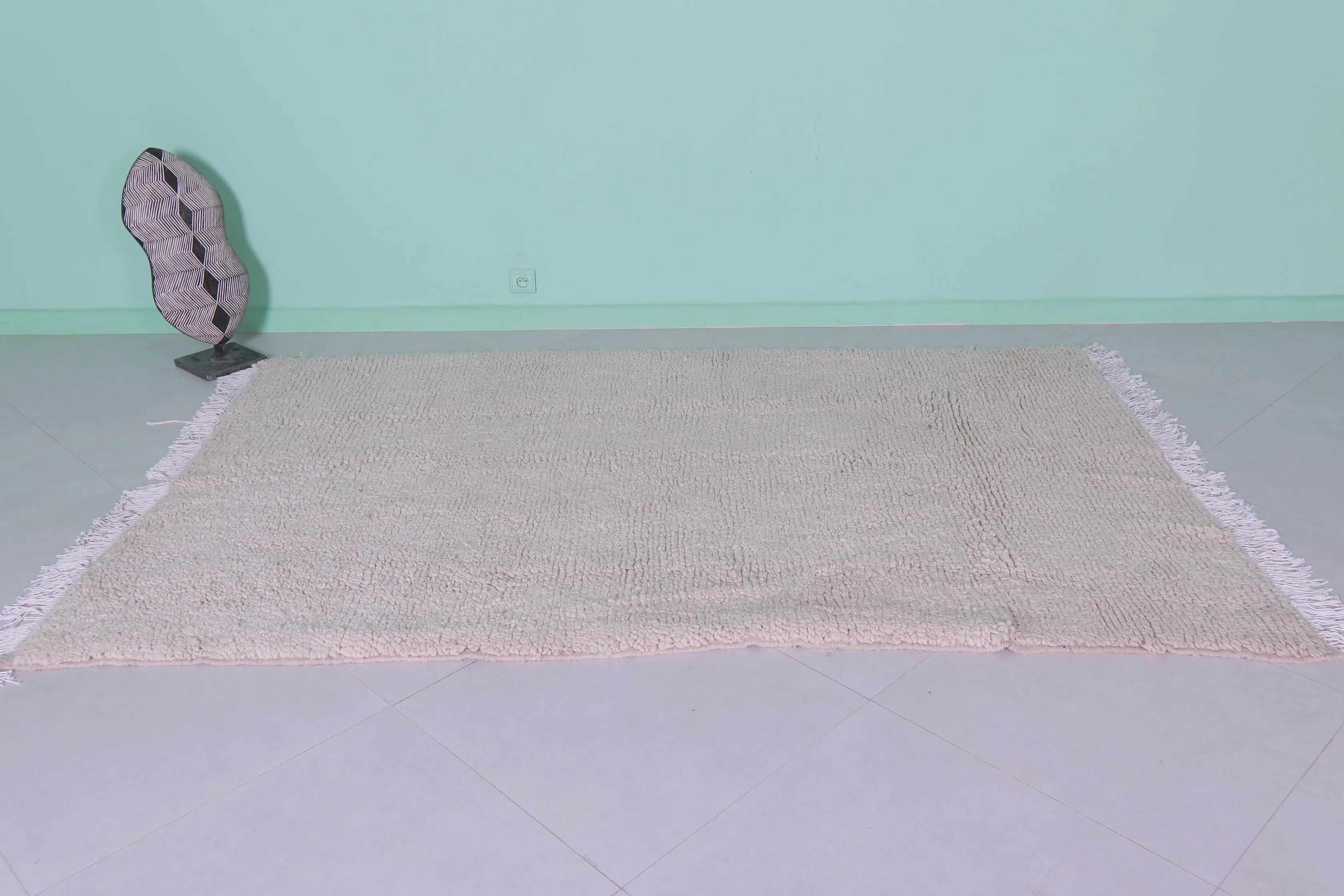 Wool Beni Ourain Rug 5.2 x 8.1 ft – Handmade Moroccan Carpet