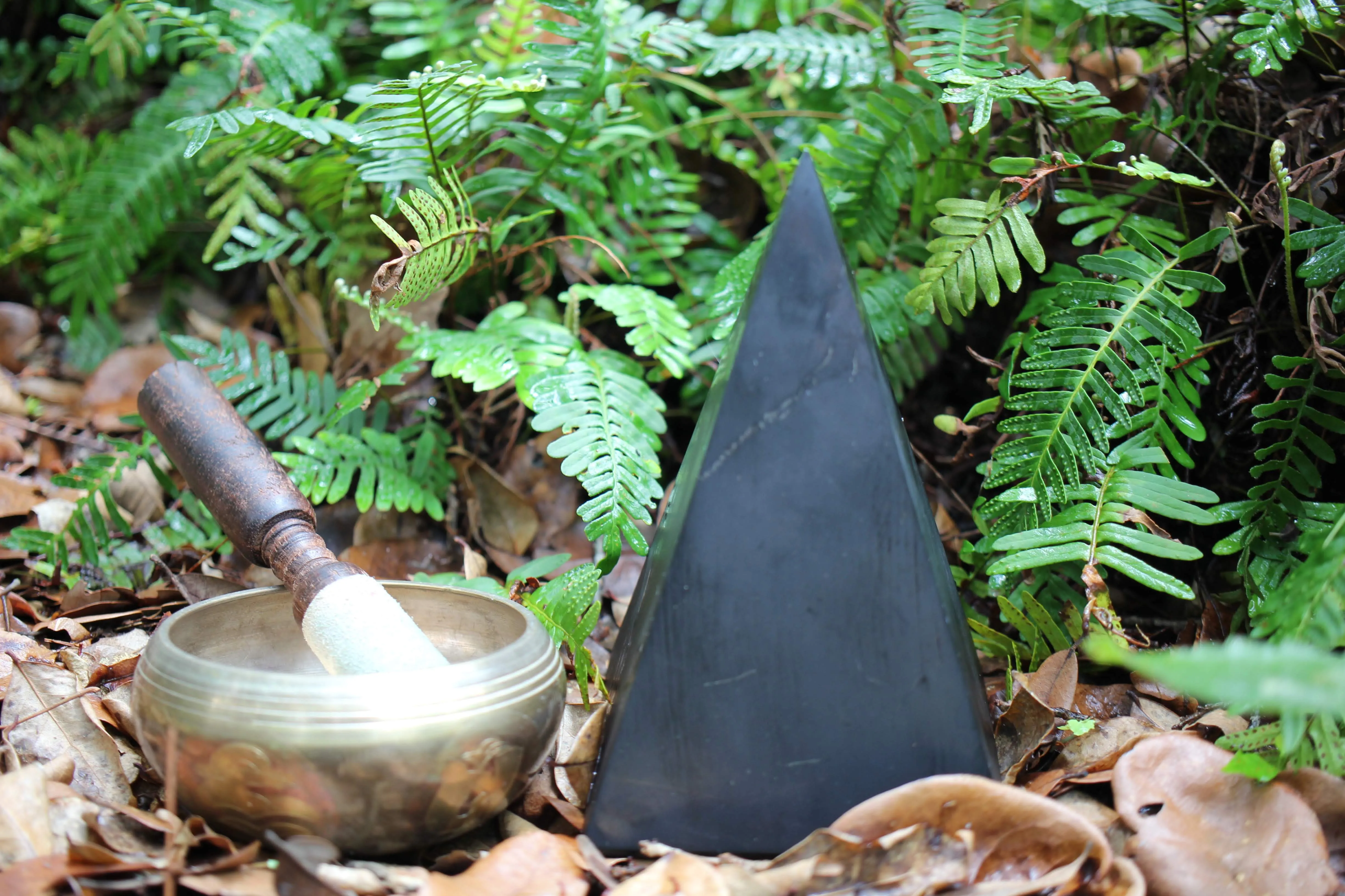XL Polished Shungite Pyramid - 8.5 inch Reiki-Charged Power Pyramid