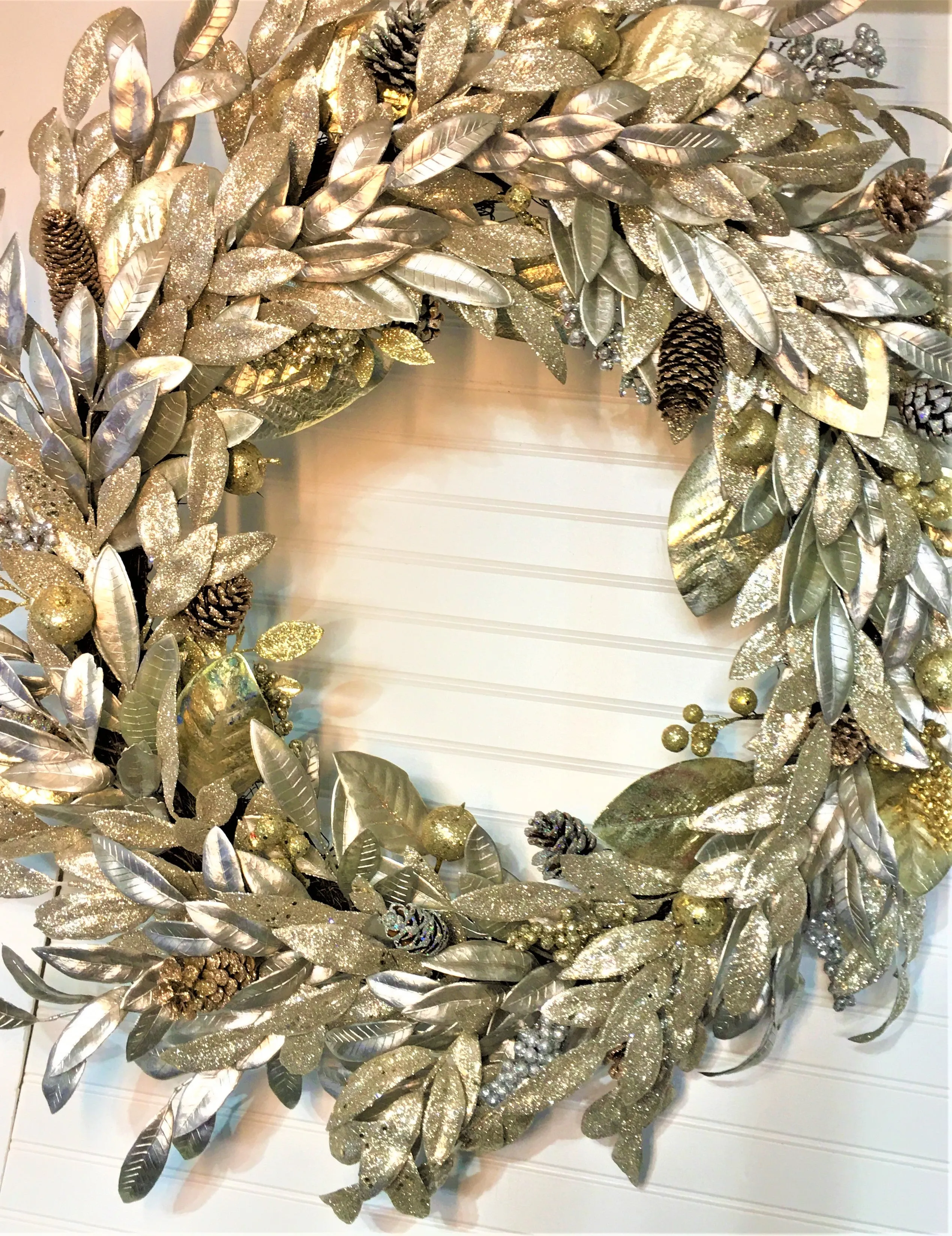 Xmas Wreath, Gold & Silver Magnolia Wreath 36"