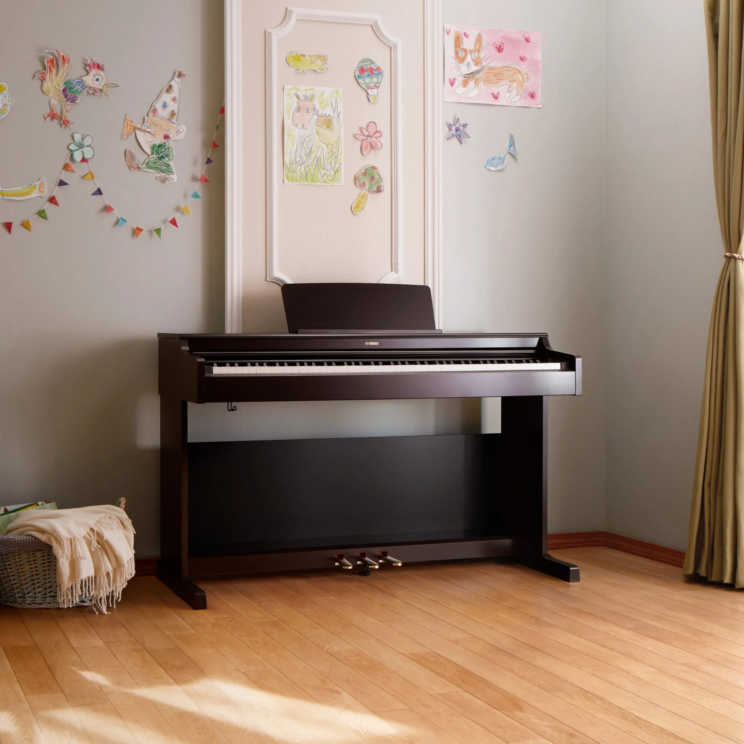 Yamaha YDP-165R Arius Digital Piano Dark Rosewood Bundle