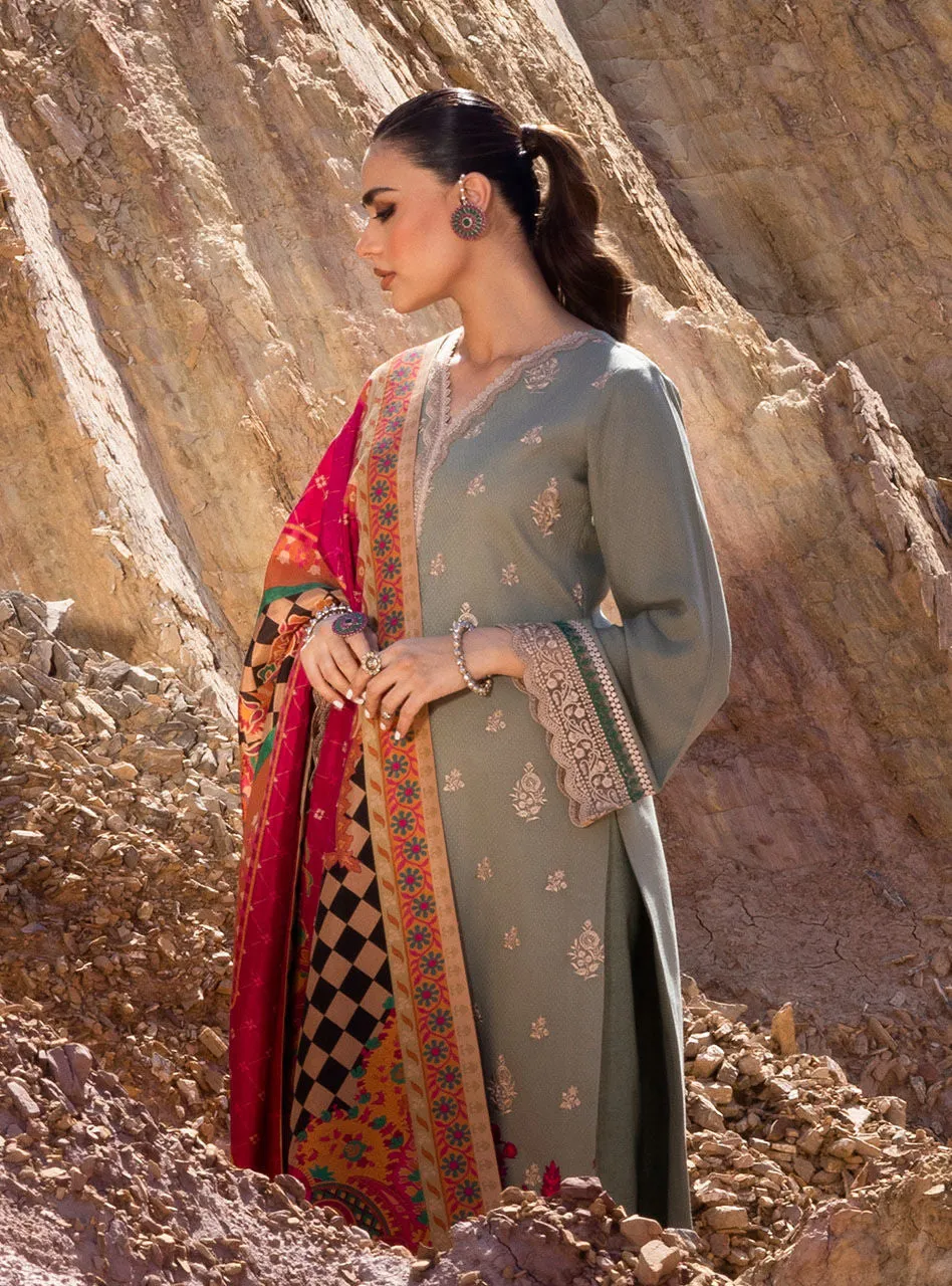 Zainab Chottani | Winter Shawl 2022 | HAYAT