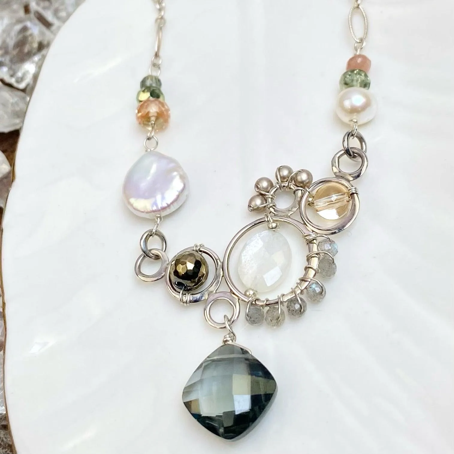 Zoe Paris Bubble Necklace